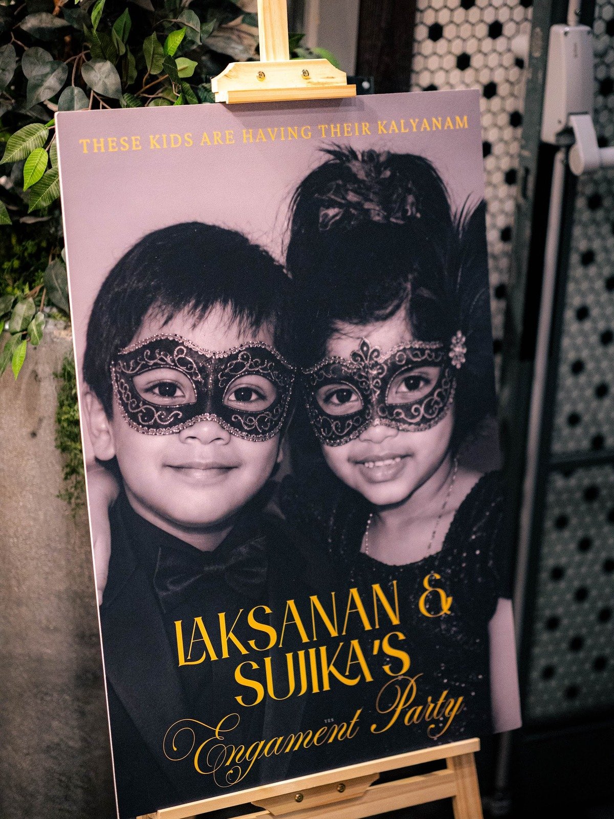The personalised Manjal welcome board